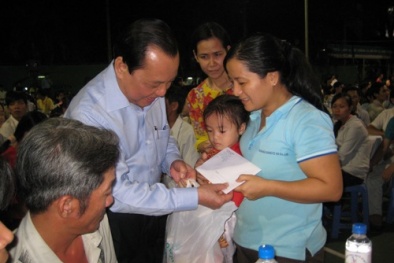 Thưởng Tết: Quy định và nghĩa tình!